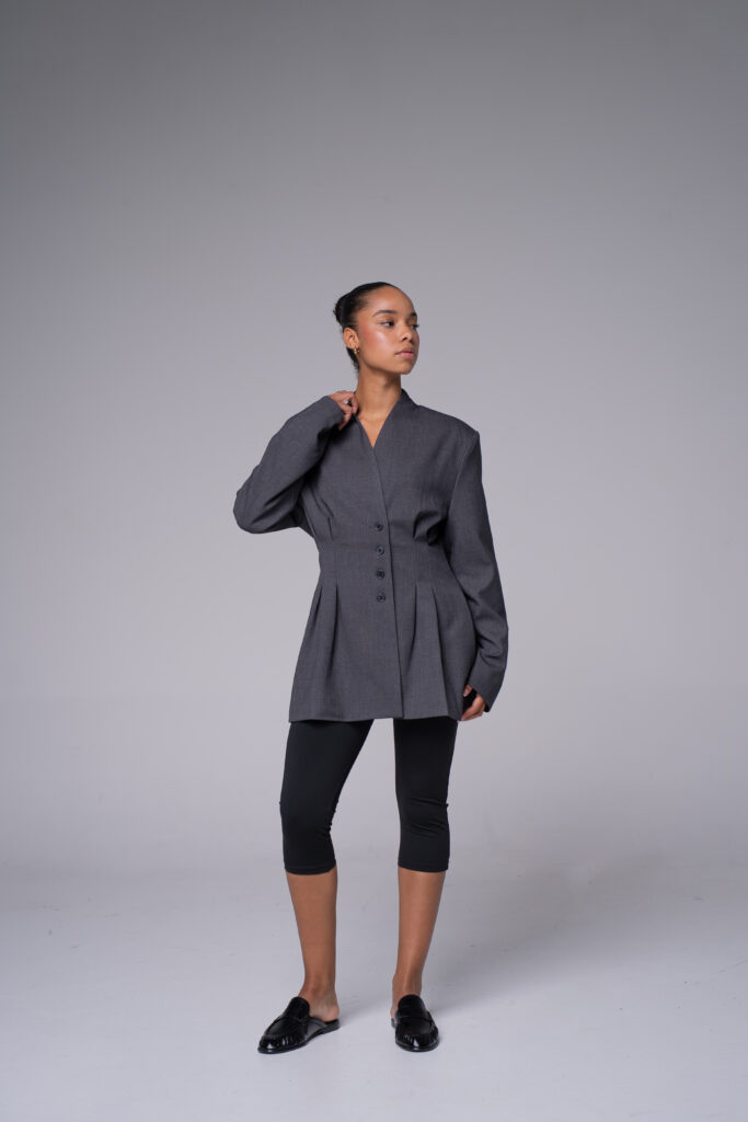 Blazer ajusté avec ceinture – vue 2