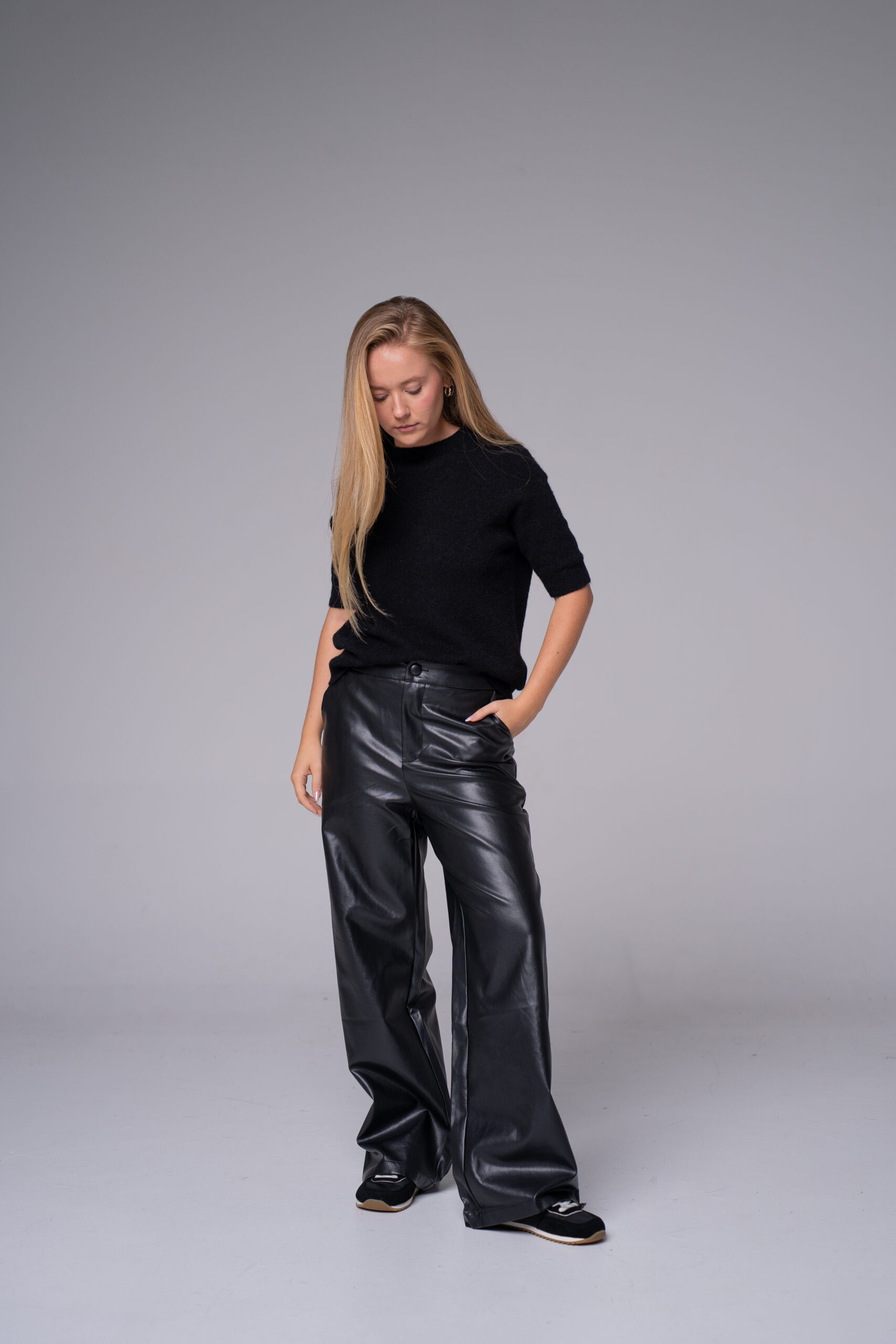 Pantalon effet cuir – photo 1