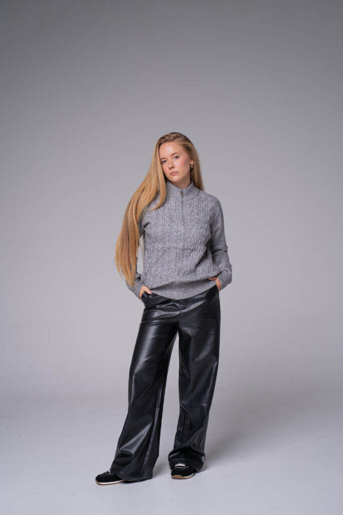 Gilet zippé en maille torsadée