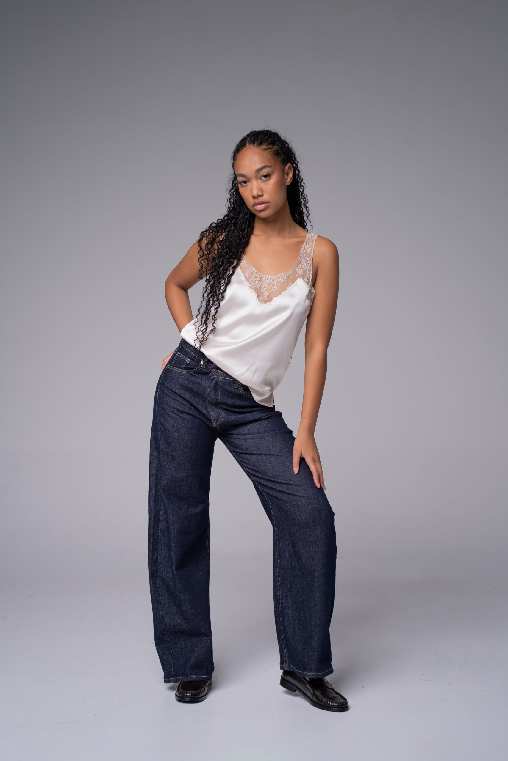 Jean brut large taille haute – photo 2